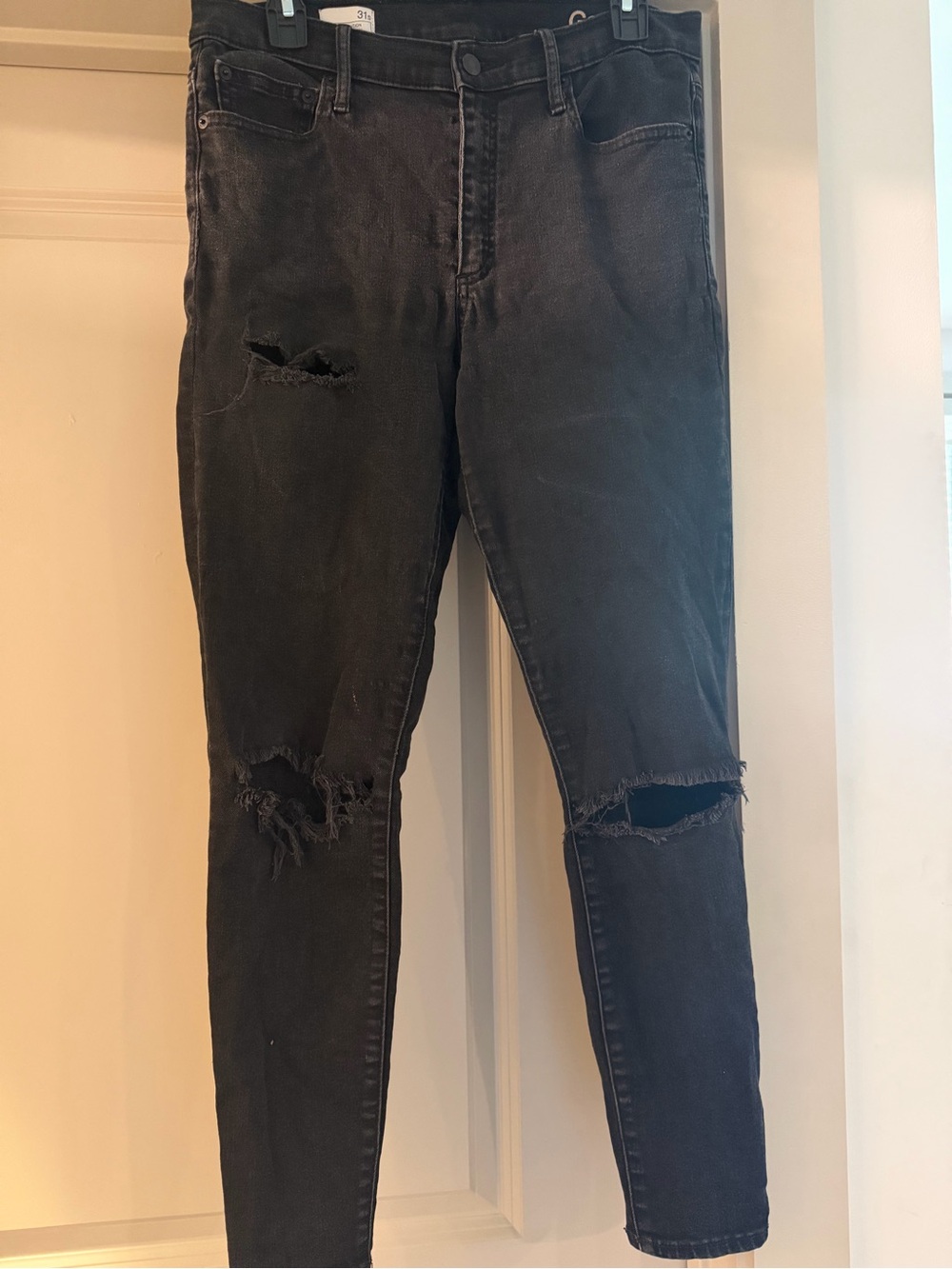 Women’s Gap Black Jeans